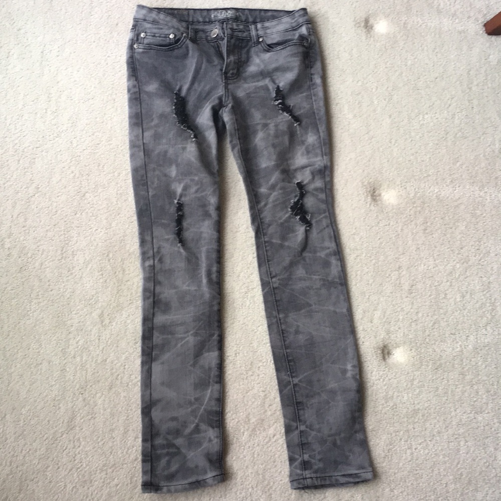 ‼️3 for $20! Distressed gray jeans